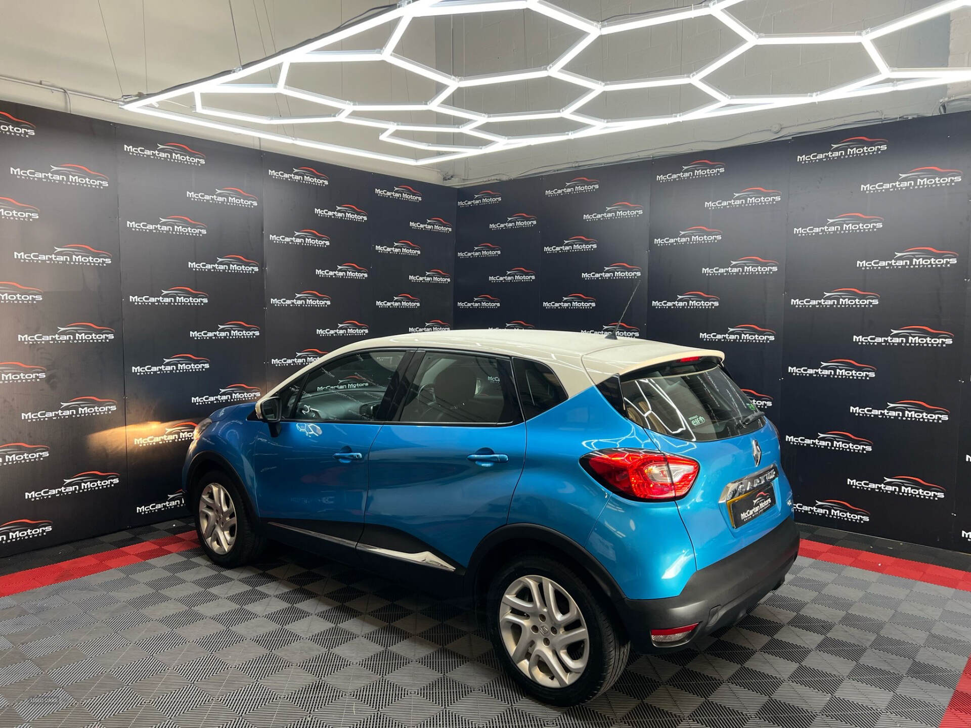 Oct 2014 Renault Captur 1.5 dCi 90 Dynamique MediaNav Energy 5dr