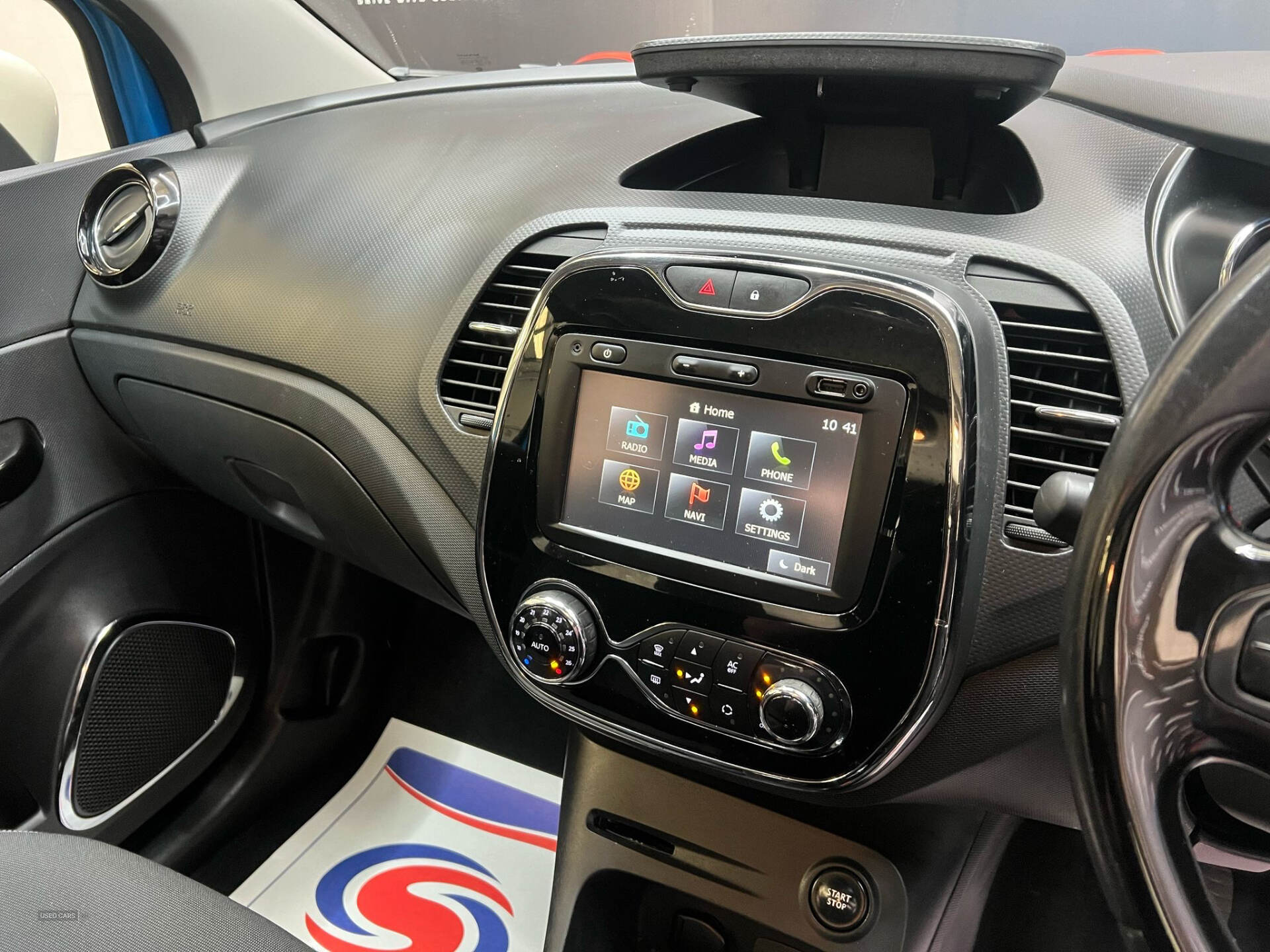 Oct 2014 Renault Captur 1.5 dCi 90 Dynamique MediaNav Energy 5dr