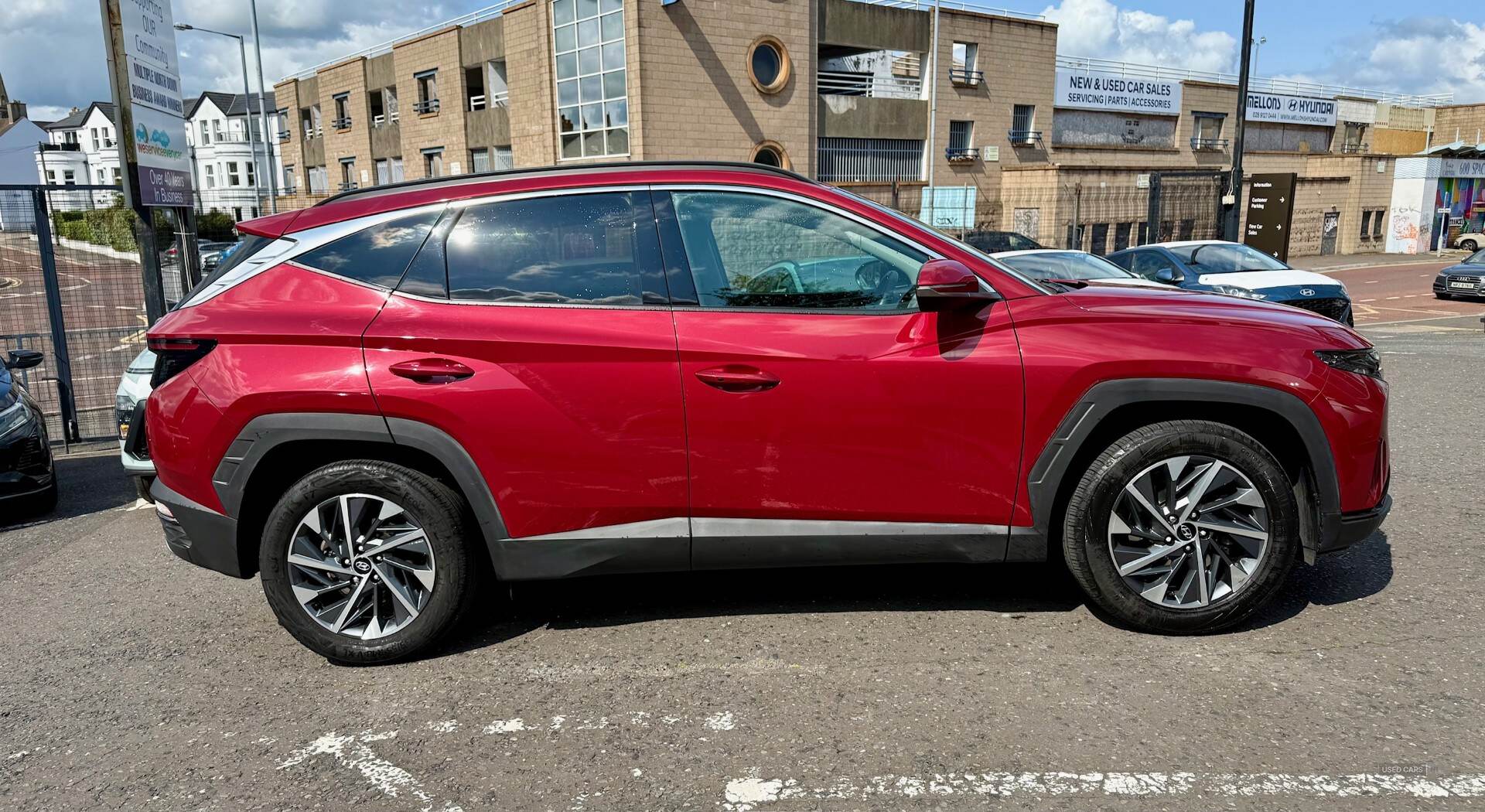 Hyundai Tucson ESTATE in Down