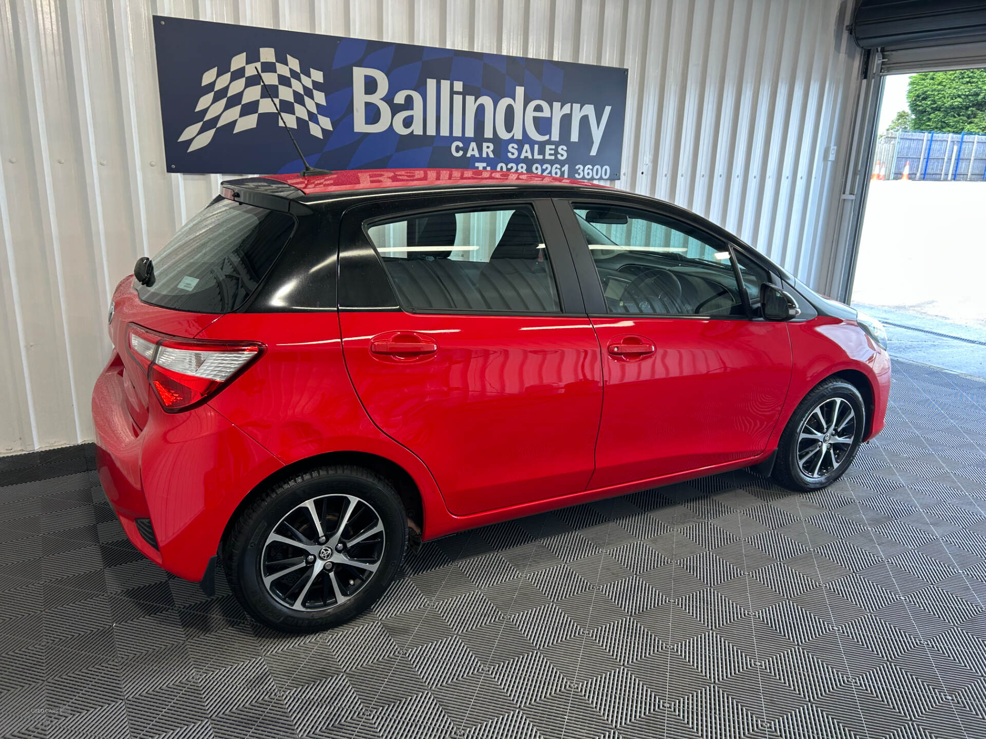 Oct 2018 Toyota Yaris 1.5 VVT-i Icon Tech 5dr