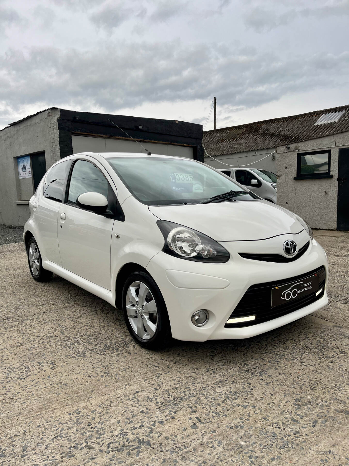 Mar 2013 Toyota Aygo 1.0 VVT-i Fire 5dr [AC]