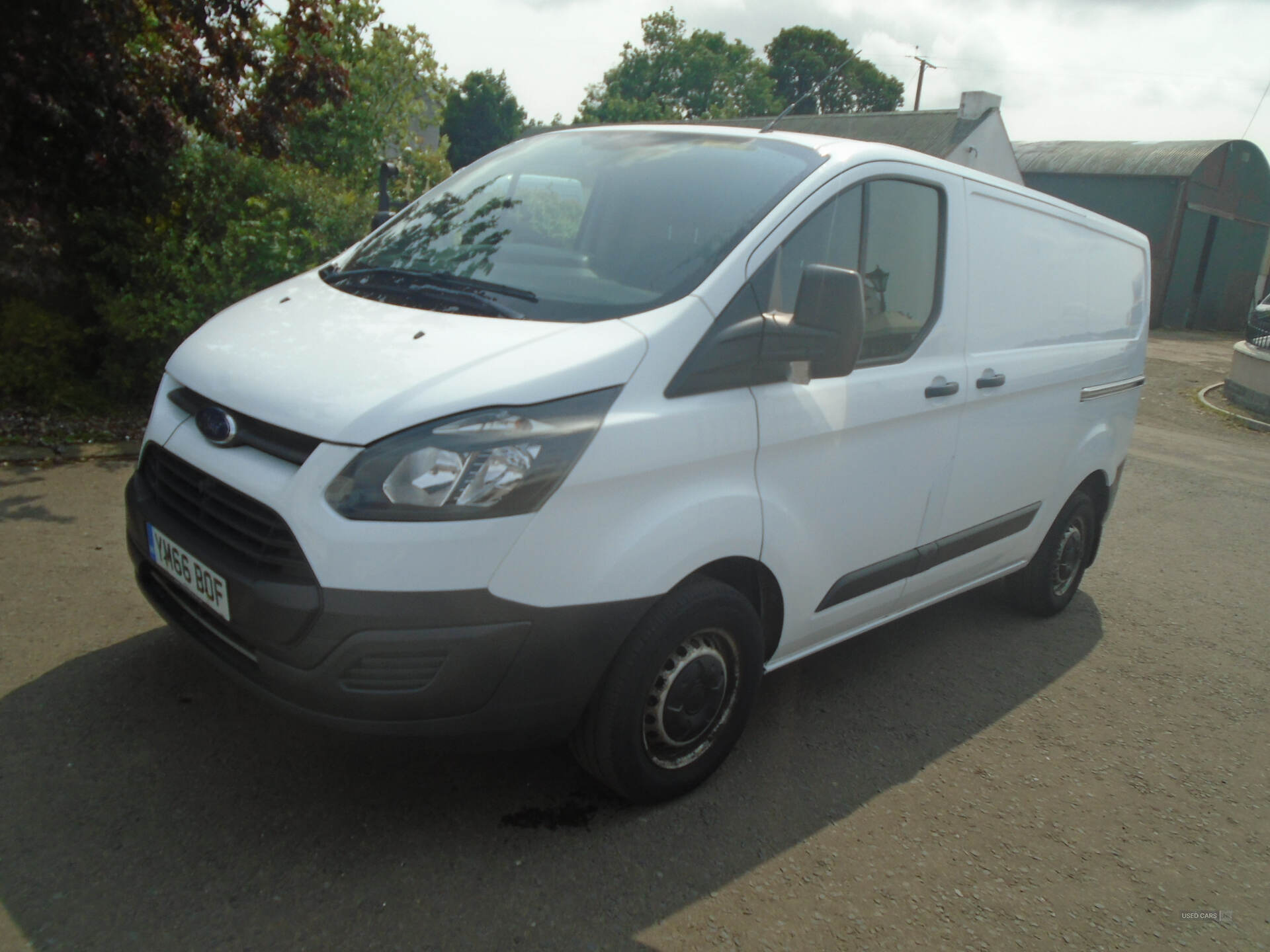 Jan 2017 Ford Transit Custom 2.0 TDCi 105ps Low Roof Van