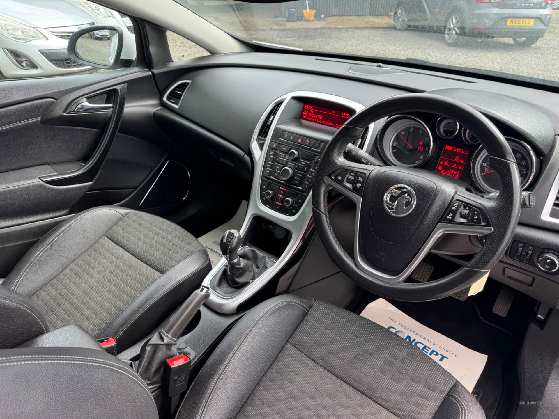 Feb 2015 Vauxhall Astra GTC 1.6 CDTi 16V ecoFLEX SRi 3dr