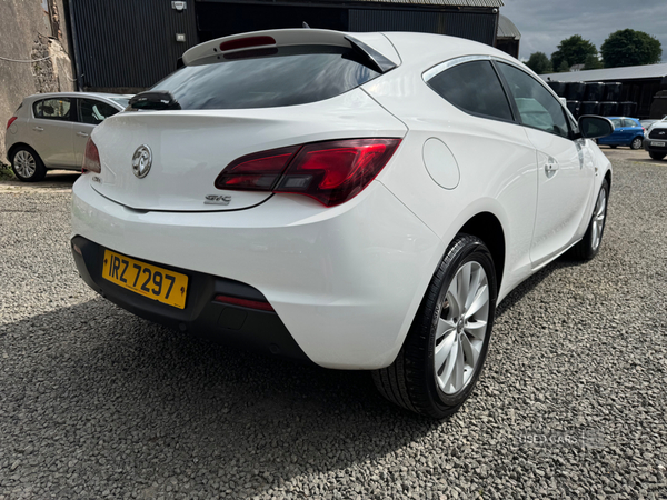 Vauxhall Astra GTC DIESEL COUPE in Antrim