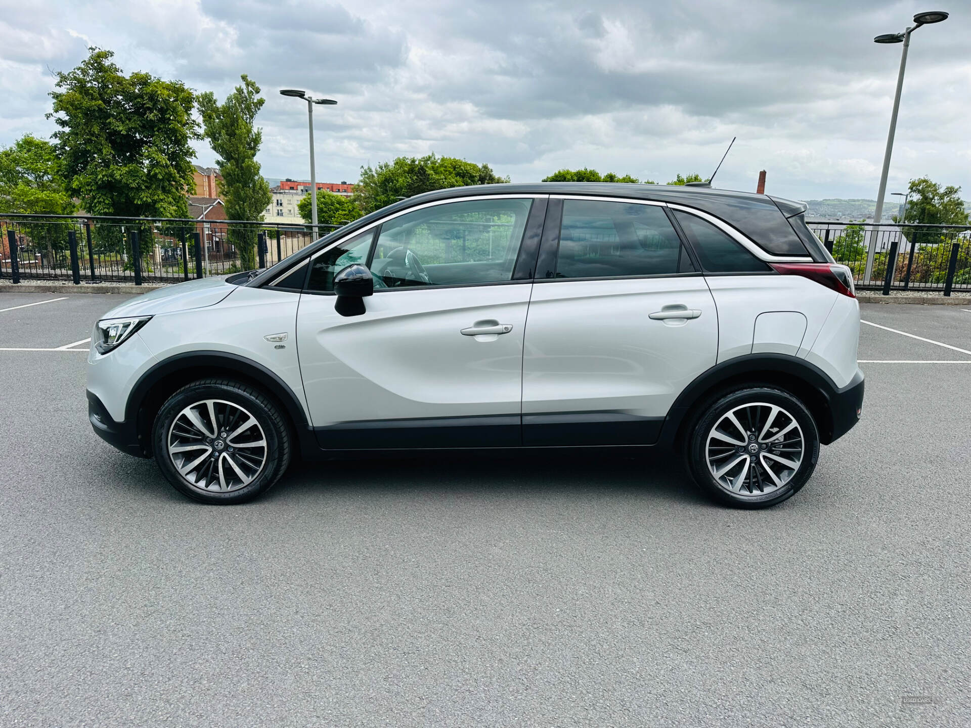 Apr 2018 Vauxhall Crossland X 1.6 Turbo D [120] Elite 5dr [Start Stop]