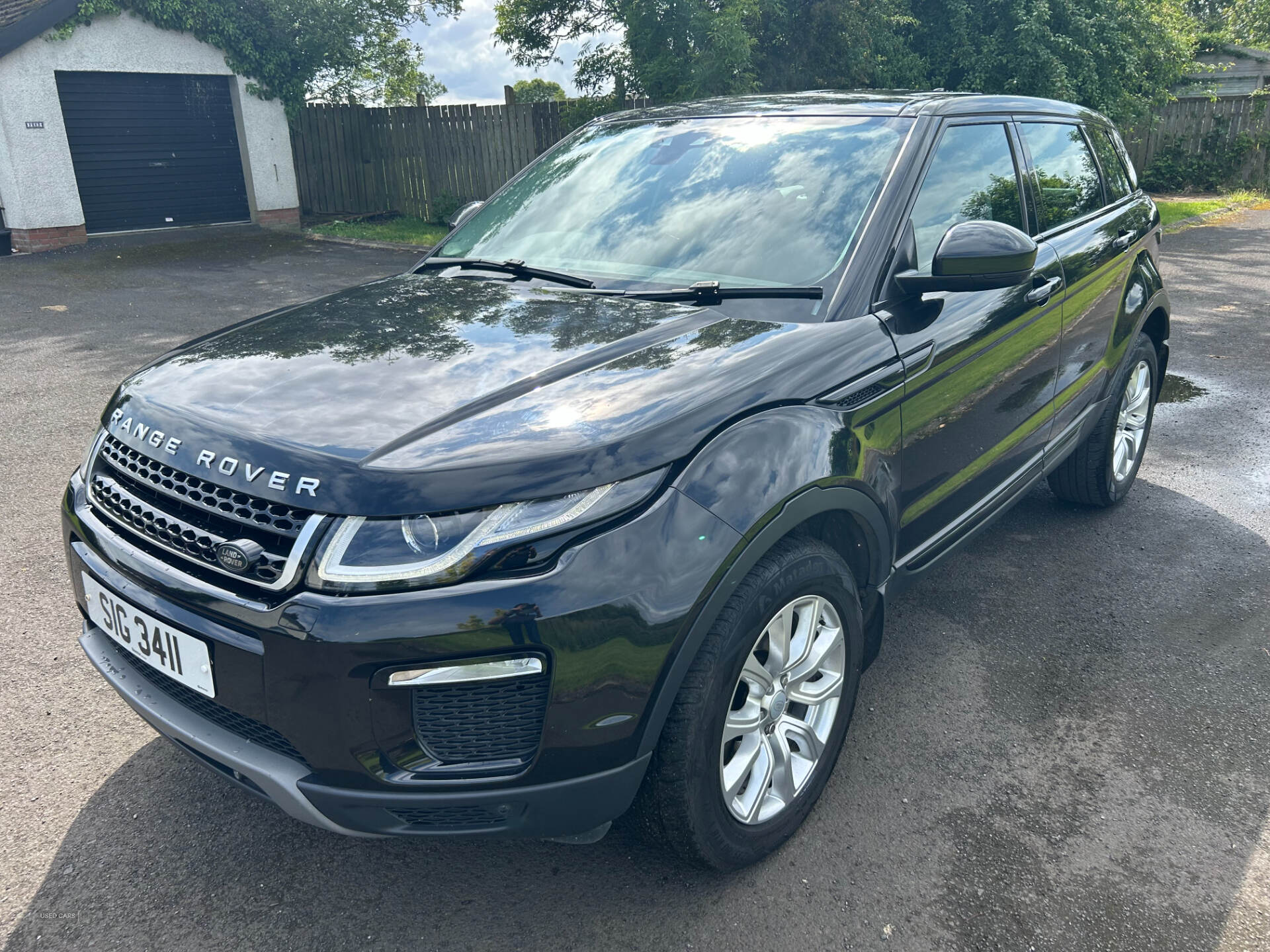 Jan 2017 Land Rover Range Rover Evoque 2.0 TD4 SE Tech 5dr Auto