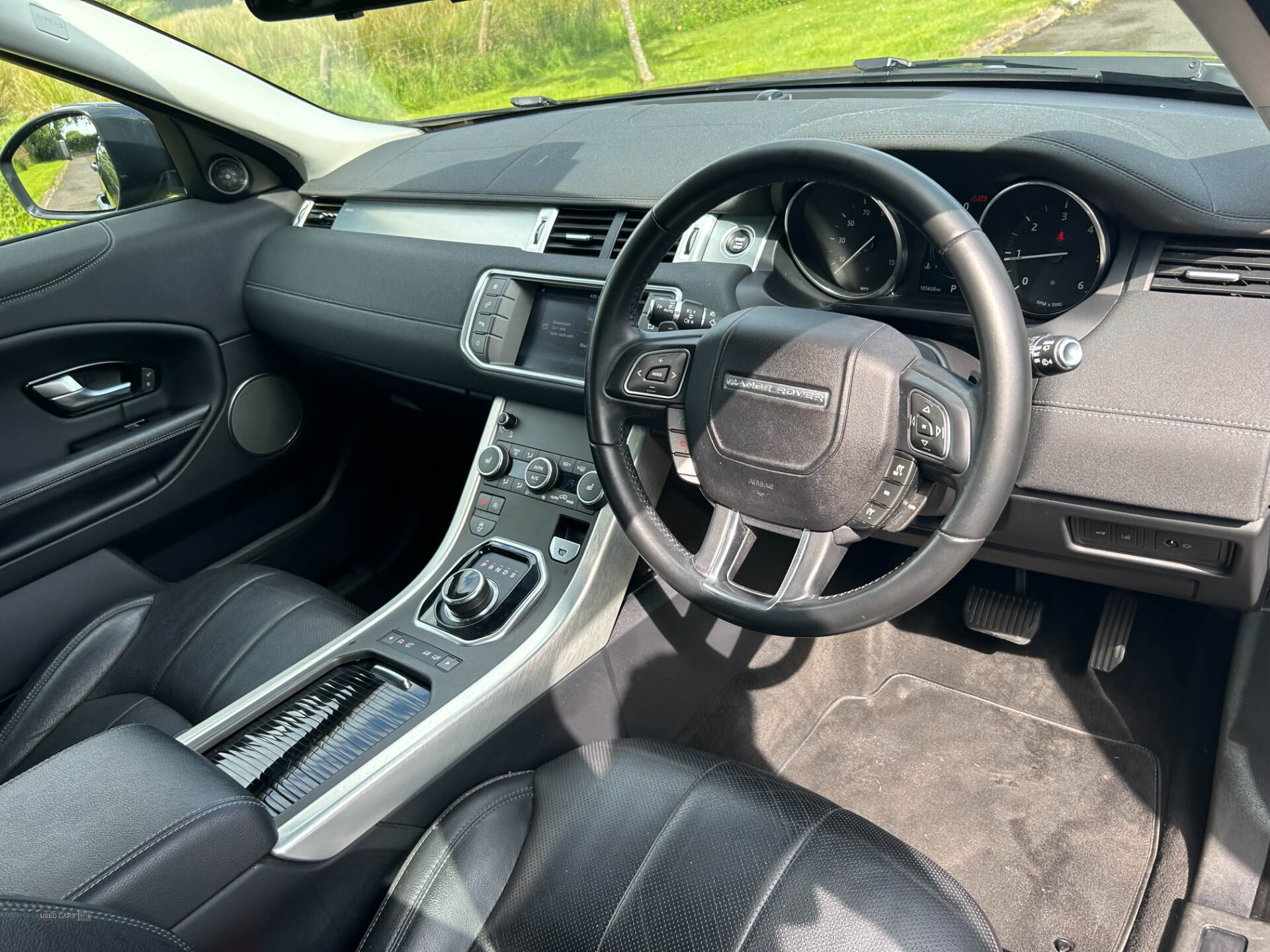 Jan 2017 Land Rover Range Rover Evoque 2.0 TD4 SE Tech 5dr Auto