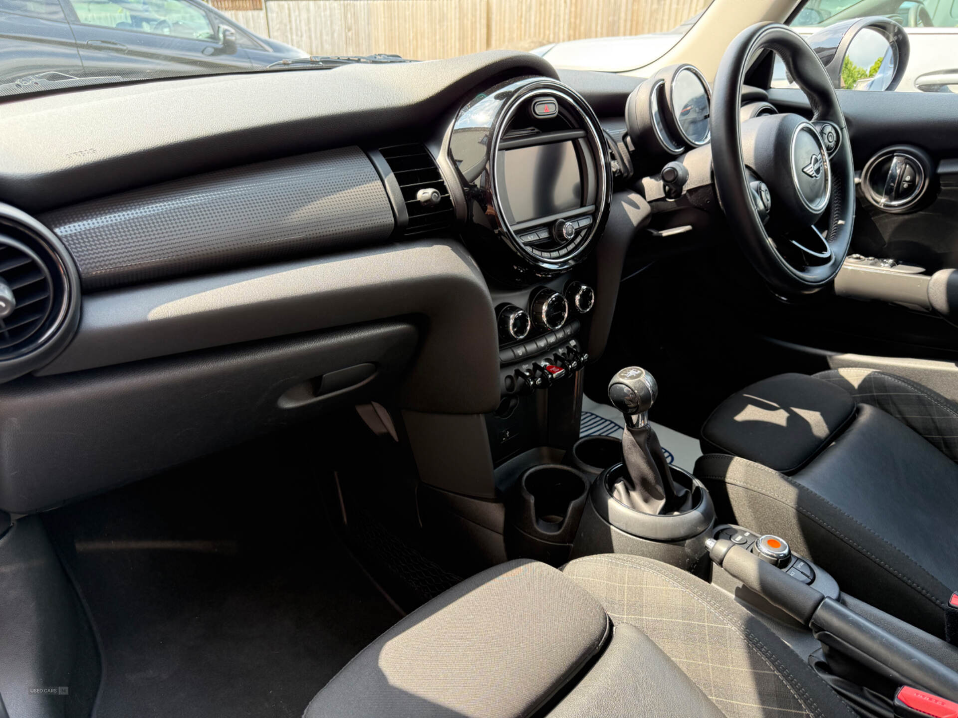Mar 2018 MINI Hatch 1.5 Cooper II 3dr