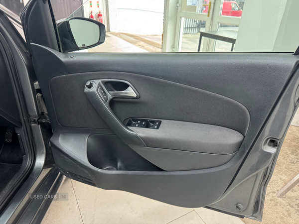 Volkswagen Polo HATCHBACK in Down
