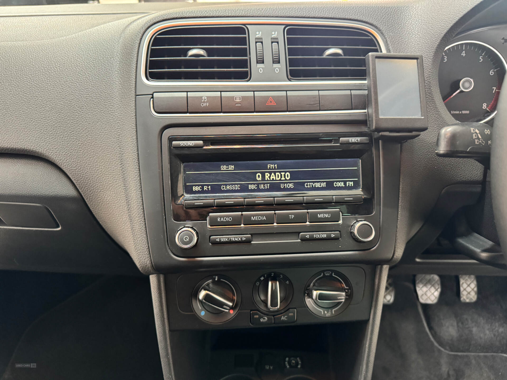 Volkswagen Polo HATCHBACK in Down
