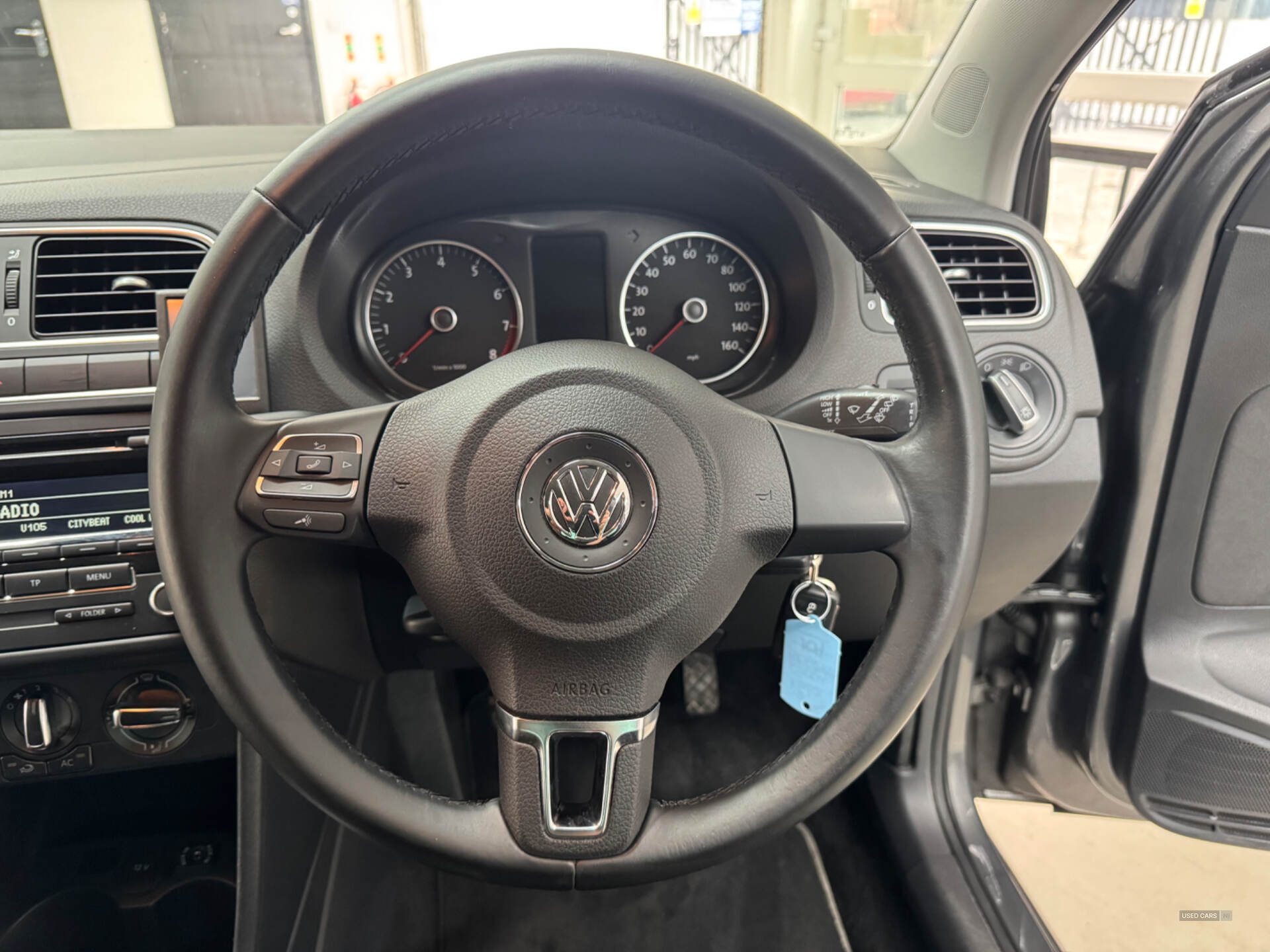 Volkswagen Polo HATCHBACK in Down