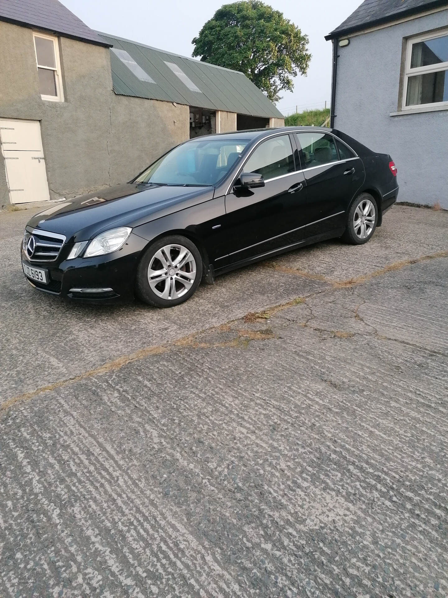 May 2012 Mercedes E-Class E220 CDI BlueEFFICIENCY Executive SE 4dr Tip Auto