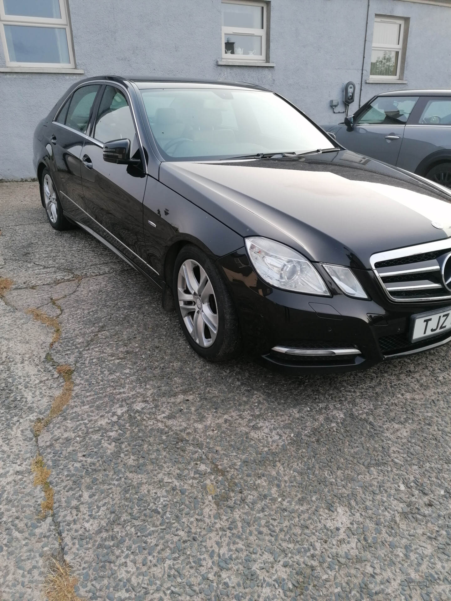 May 2012 Mercedes E-Class E220 CDI BlueEFFICIENCY Executive SE 4dr Tip Auto
