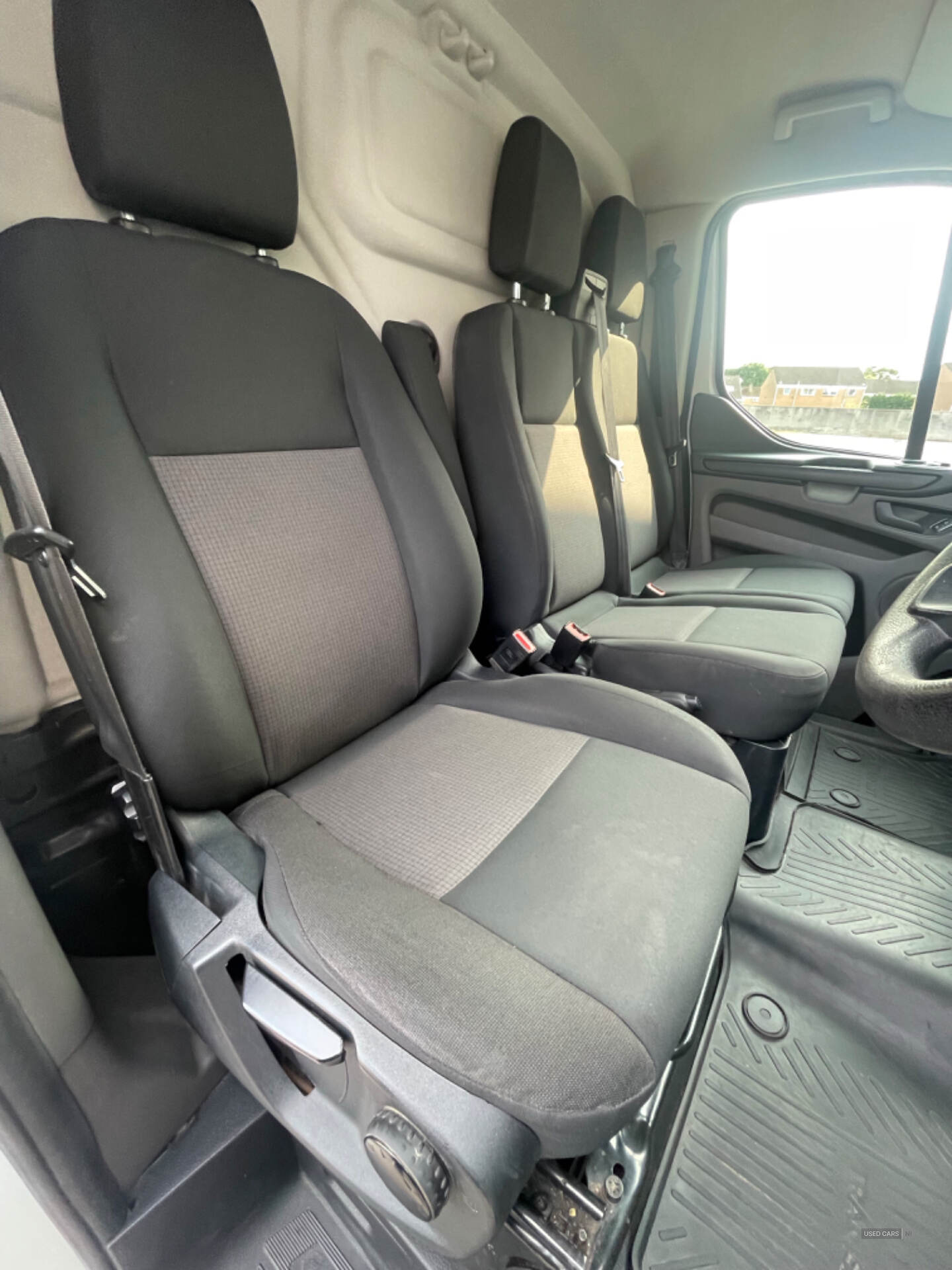 Jul 2019 Ford Transit Custom 2.0 TDCi 130ps Low Roof Van