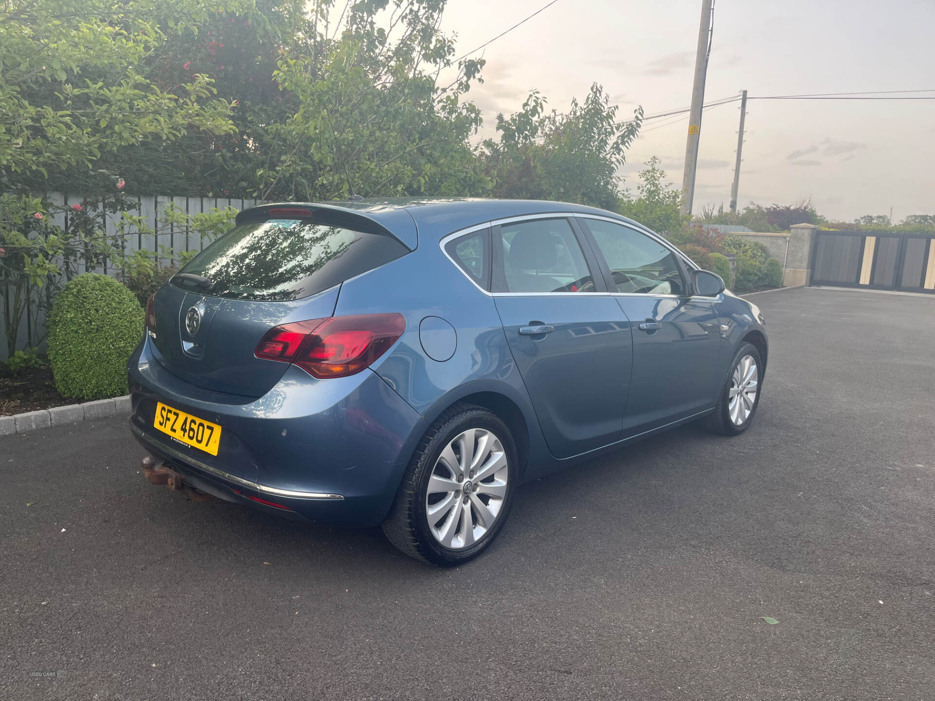 Apr 2014 Vauxhall Astra 1.6i 16V Elite 5dr