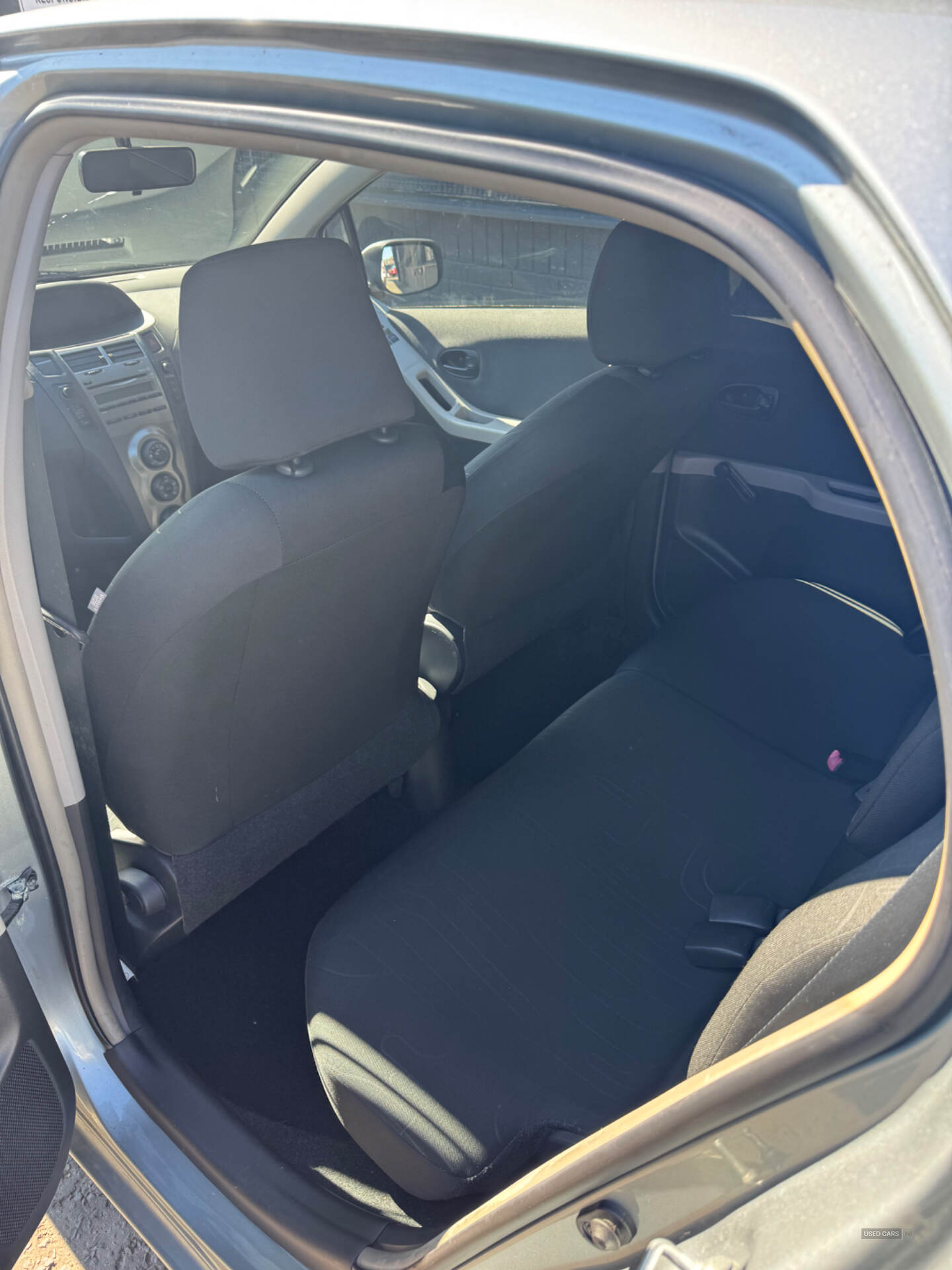 Dec 2009 Toyota Yaris 1.0 VVT-i TR 5dr