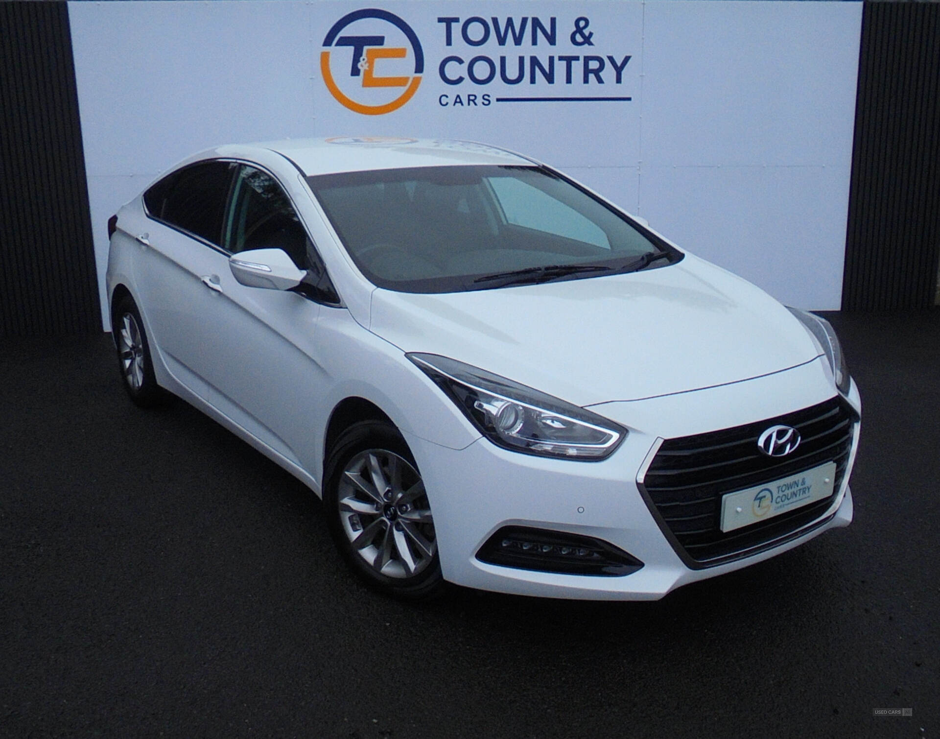 Hyundai i40 DIESEL SALOON in Antrim