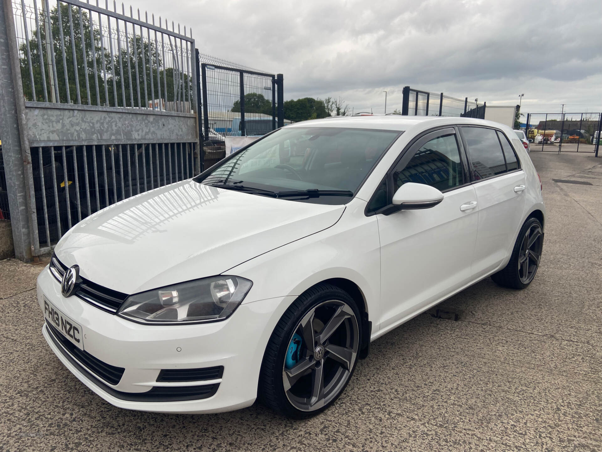 Aug 2013 Volkswagen Golf 1.6 TDI 105 SE 5dr