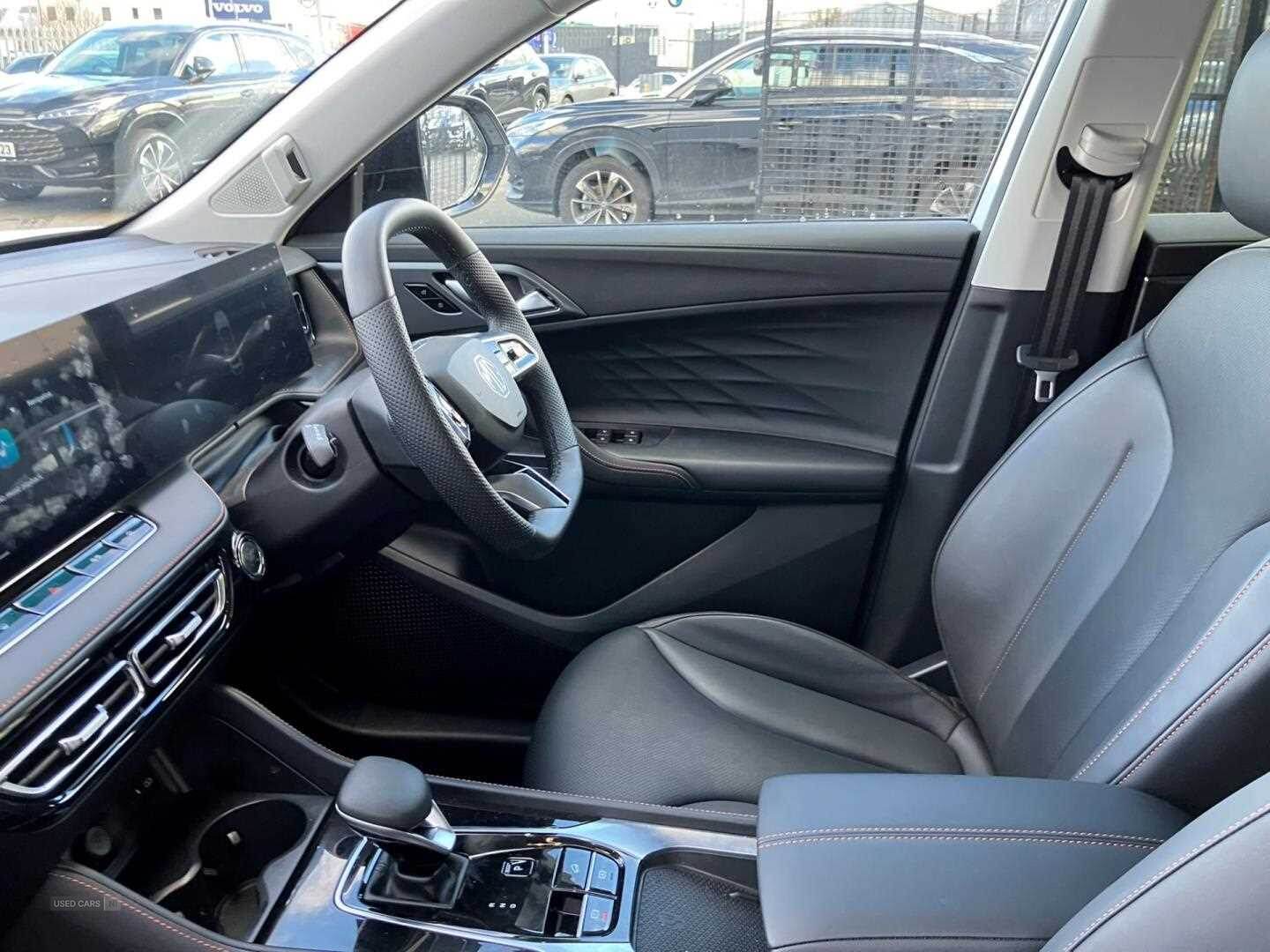 Oct 2024 MG HS 1.5 T-GDI PHEV Trophy 5dr Auto