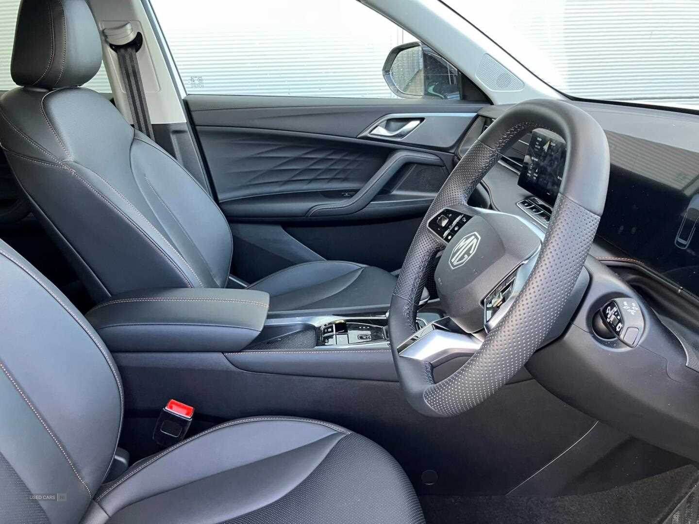Oct 2024 MG HS 1.5 T-GDI PHEV Trophy 5dr Auto