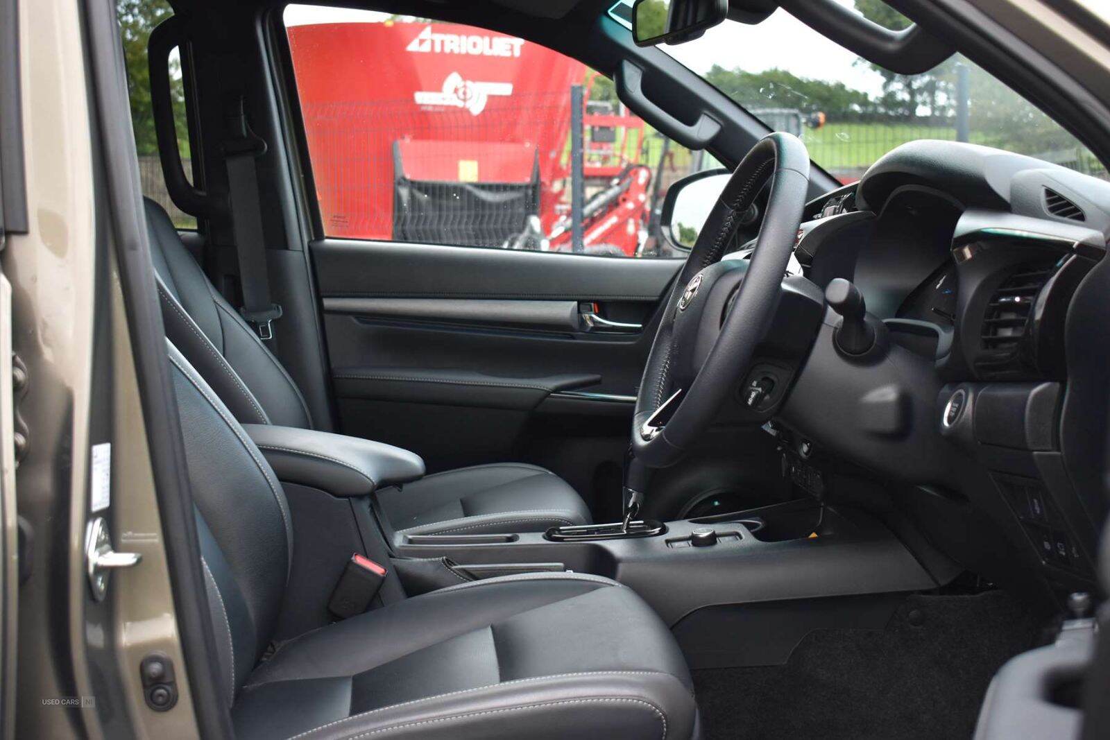 Feb 2025 Toyota Hilux Invincible X D/Cab Pick Up 2.8 Hybrid 48V Auto