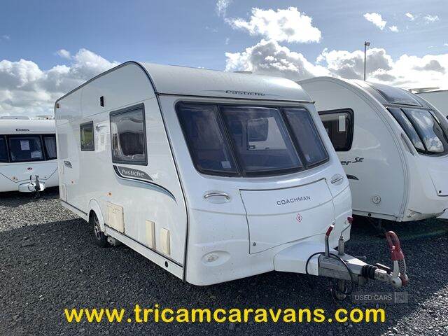 2011 Coachman Pastiche 460/2 2 Berth