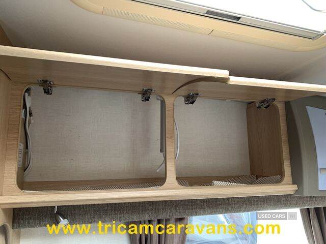 2011 Coachman Pastiche 460/2 2 Berth