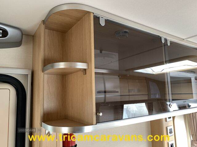 2011 Coachman Pastiche 460/2 2 Berth