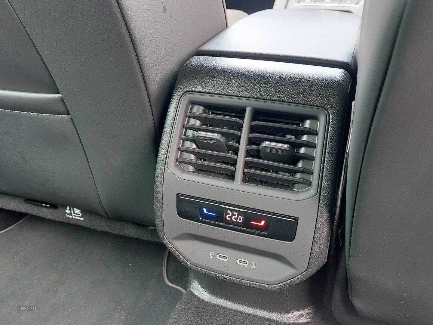 May 2022 Seat Leon 1.0 eTSI FR Sport 5dr DSG