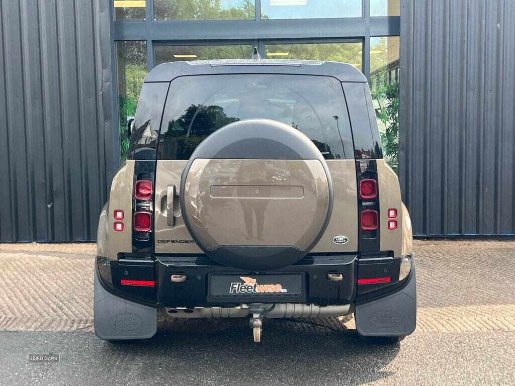 Oct 2022 Land Rover Defender 3.0 D250 X-Dynamic HSE 90 3dr Auto