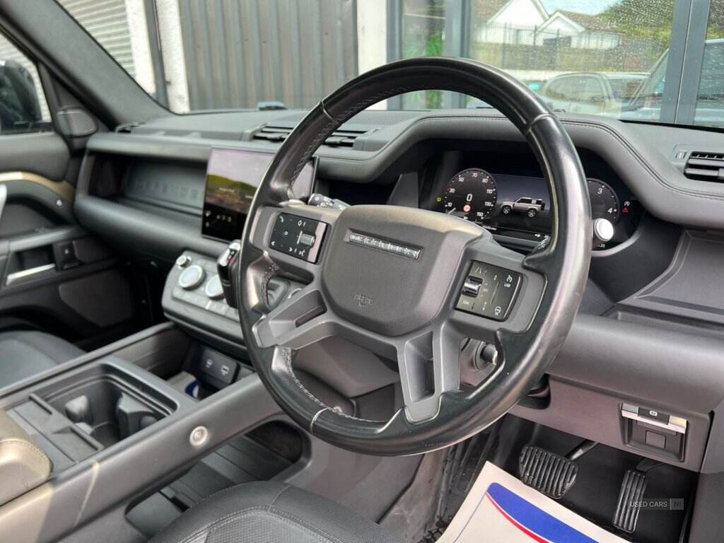Oct 2022 Land Rover Defender 3.0 D250 X-Dynamic HSE 90 3dr Auto