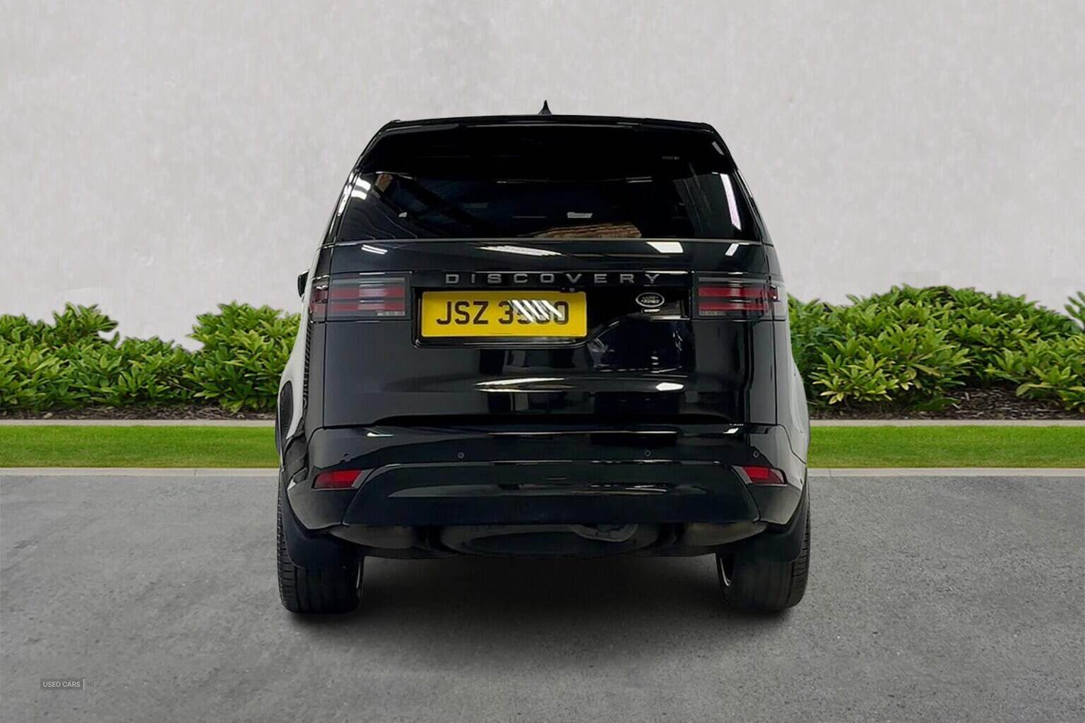 Jul 2021 Land Rover Discovery 3.0 D300 R-Dynamic Hse 5Dr Auto