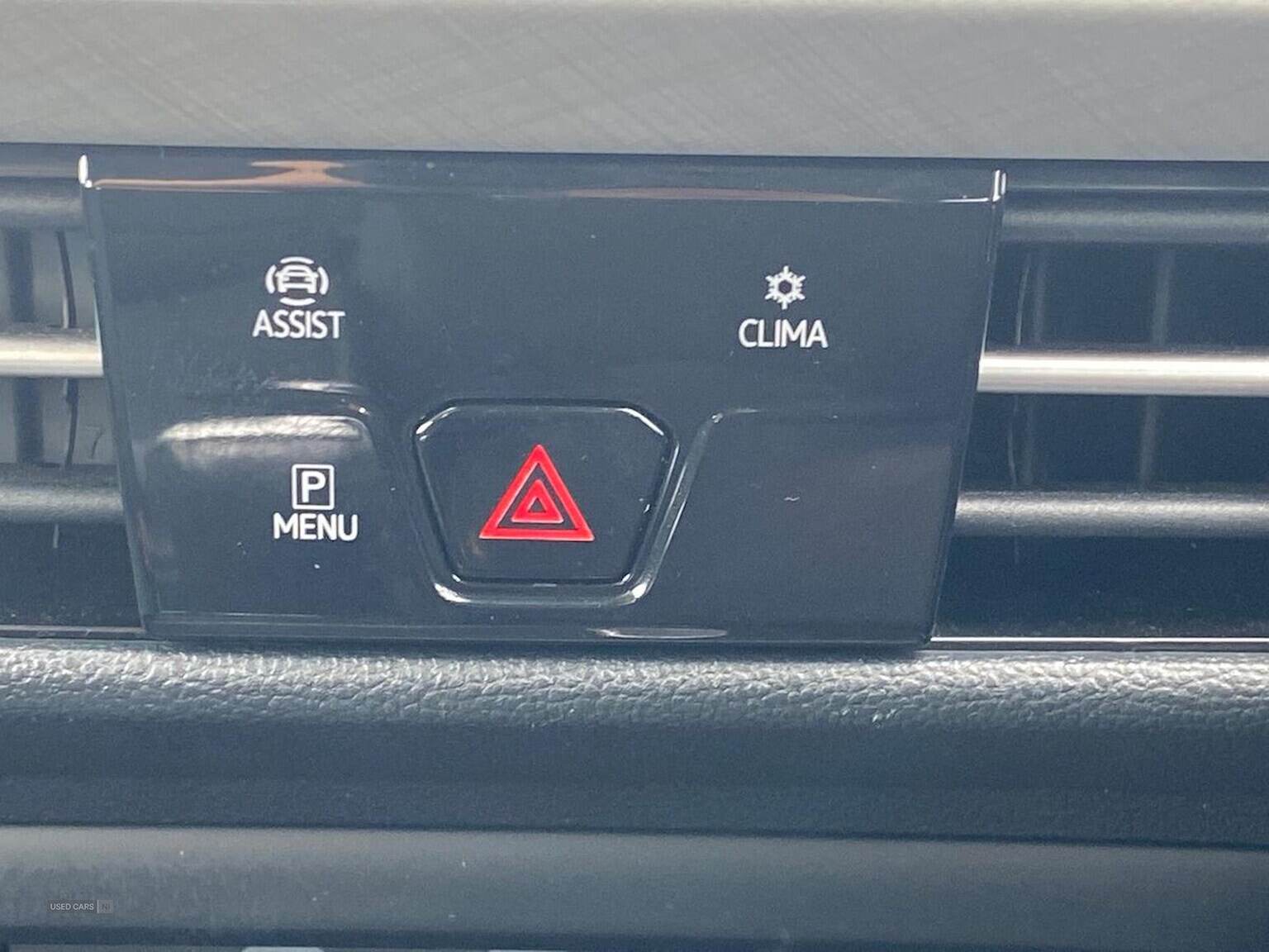 Nov 2022 Volkswagen Golf 1.5 Tsi 150 Life 5Dr