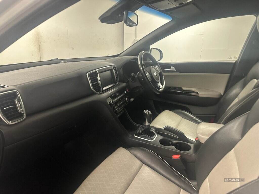 Jan 2017 Kia Sportage 2.0 CRDi GT-Line 5dr [AWD]