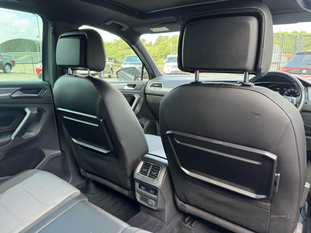 Apr 2017 Volkswagen Tiguan 2.0 BiTDi 240 4Motion R-Line 5dr DSG