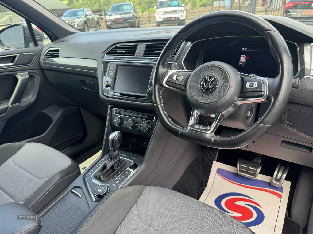 Apr 2017 Volkswagen Tiguan 2.0 BiTDi 240 4Motion R-Line 5dr DSG