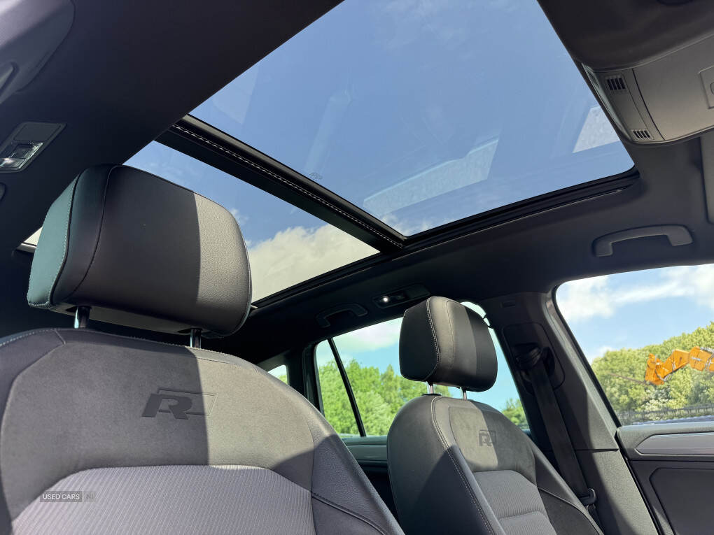 Apr 2017 Volkswagen Tiguan 2.0 BiTDi 240 4Motion R-Line 5dr DSG