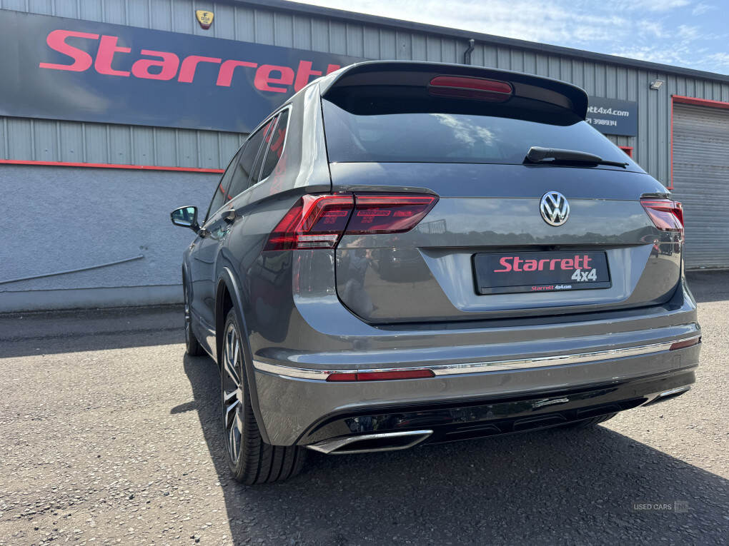 Apr 2017 Volkswagen Tiguan 2.0 BiTDi 240 4Motion R-Line 5dr DSG