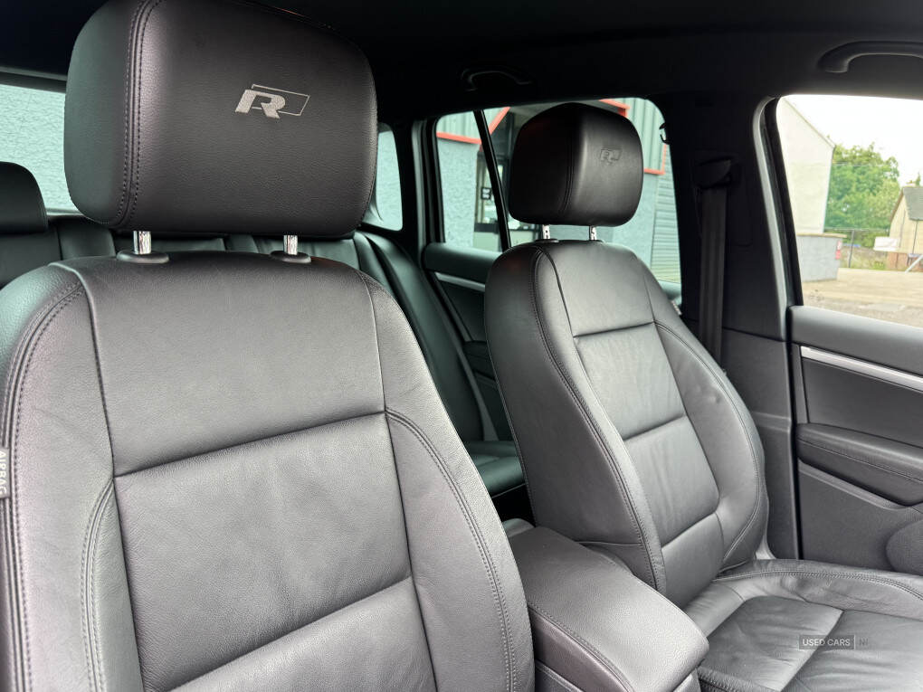 Mar 2016 Volkswagen Tiguan 2.0 TDi BlueMotion Tech R-Line Edition 150 5dr DSG