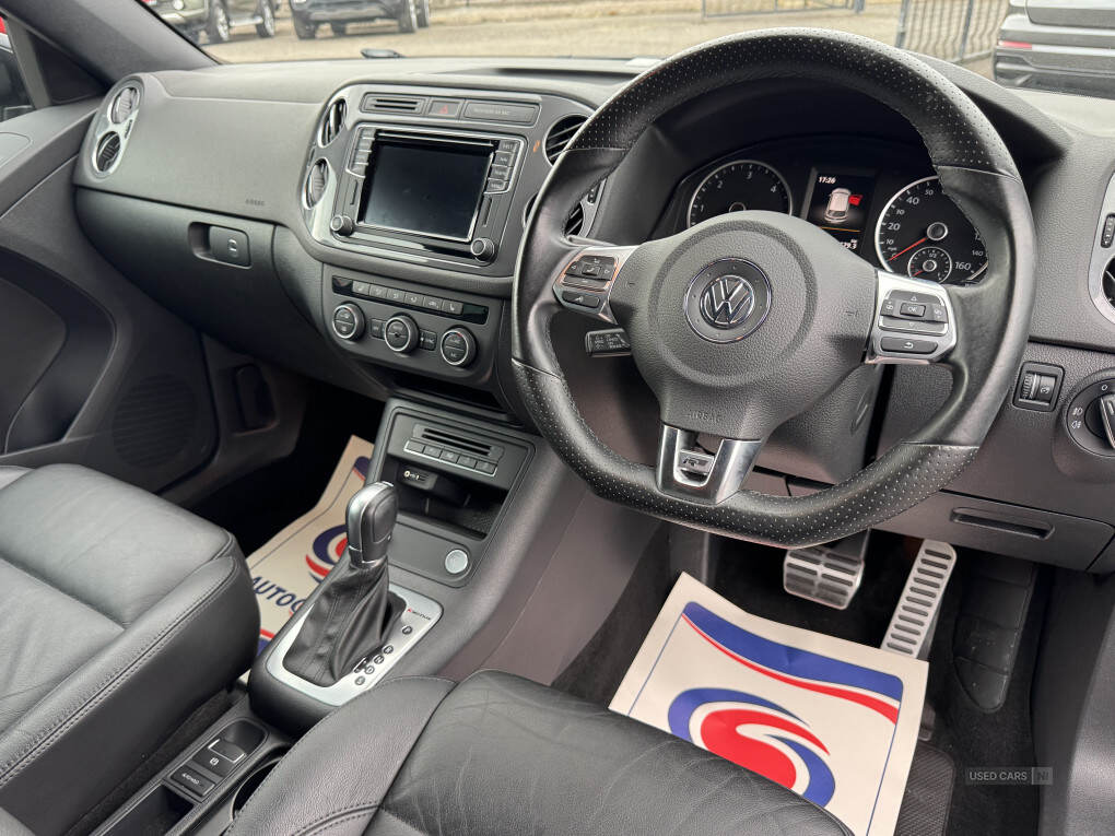 Mar 2016 Volkswagen Tiguan 2.0 TDi BlueMotion Tech R-Line Edition 150 5dr DSG