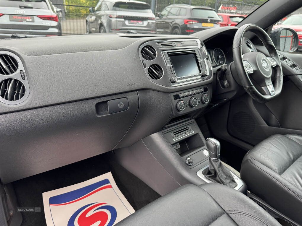 Mar 2016 Volkswagen Tiguan 2.0 TDi BlueMotion Tech R-Line Edition 150 5dr DSG