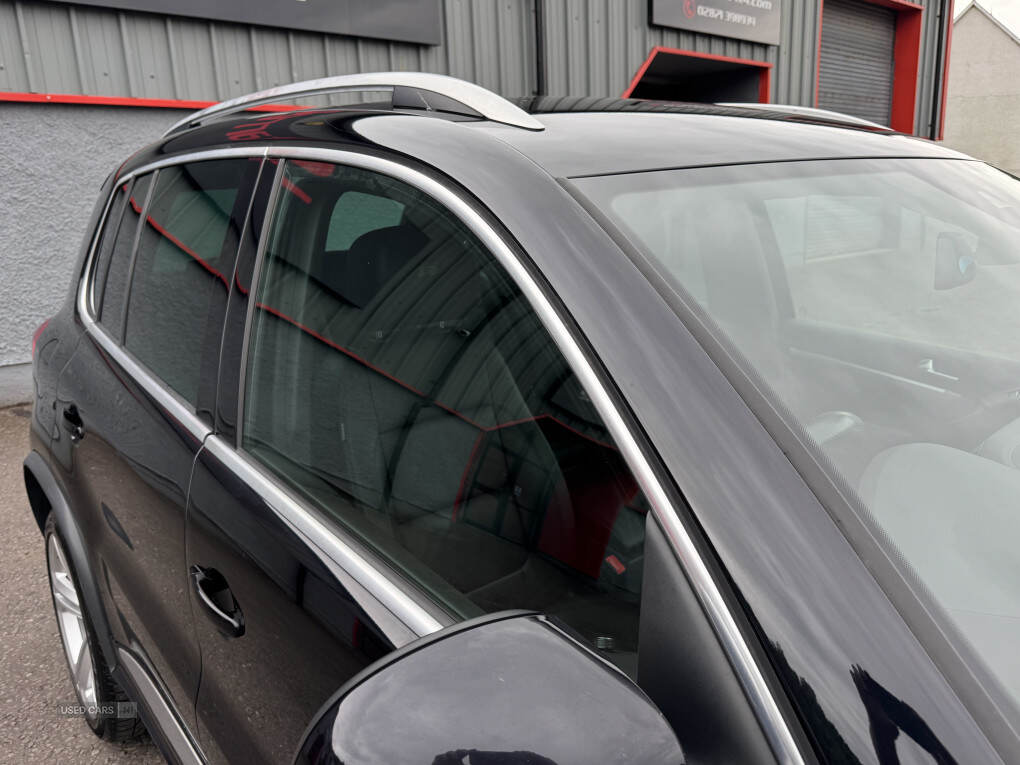 Mar 2016 Volkswagen Tiguan 2.0 TDi BlueMotion Tech R-Line Edition 150 5dr DSG
