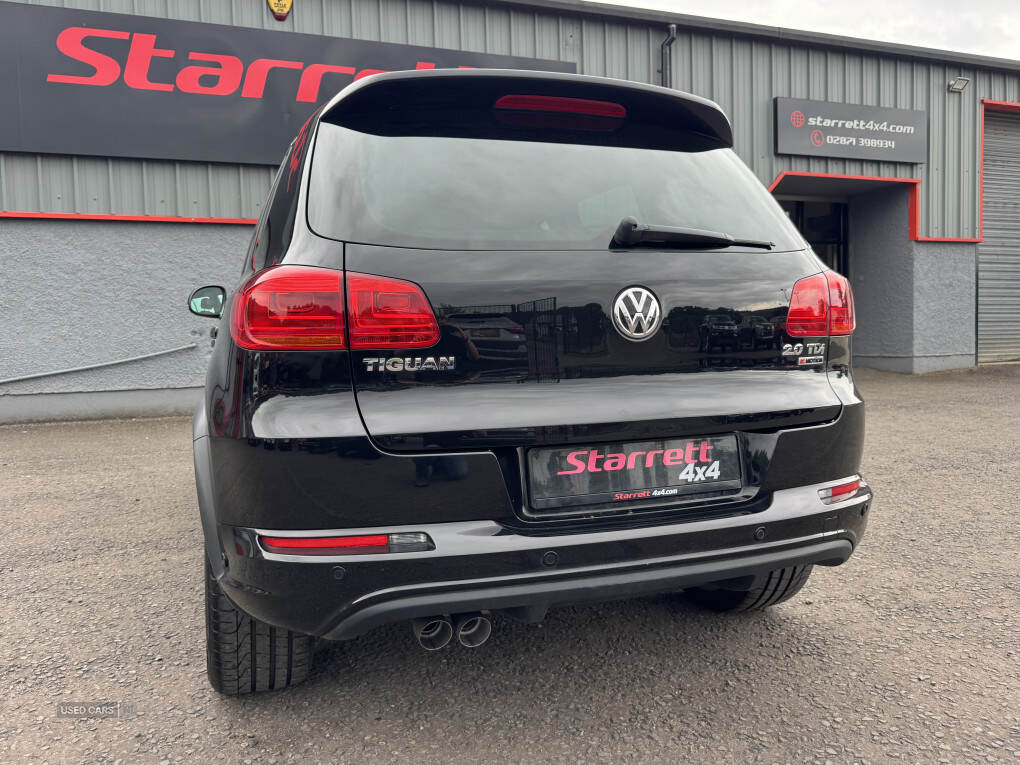 Mar 2016 Volkswagen Tiguan 2.0 TDi BlueMotion Tech R-Line Edition 150 5dr DSG