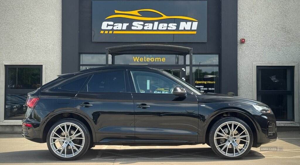 Jan 2022 Audi Q5 40 TDI Quattro S Line 5dr S Tronic