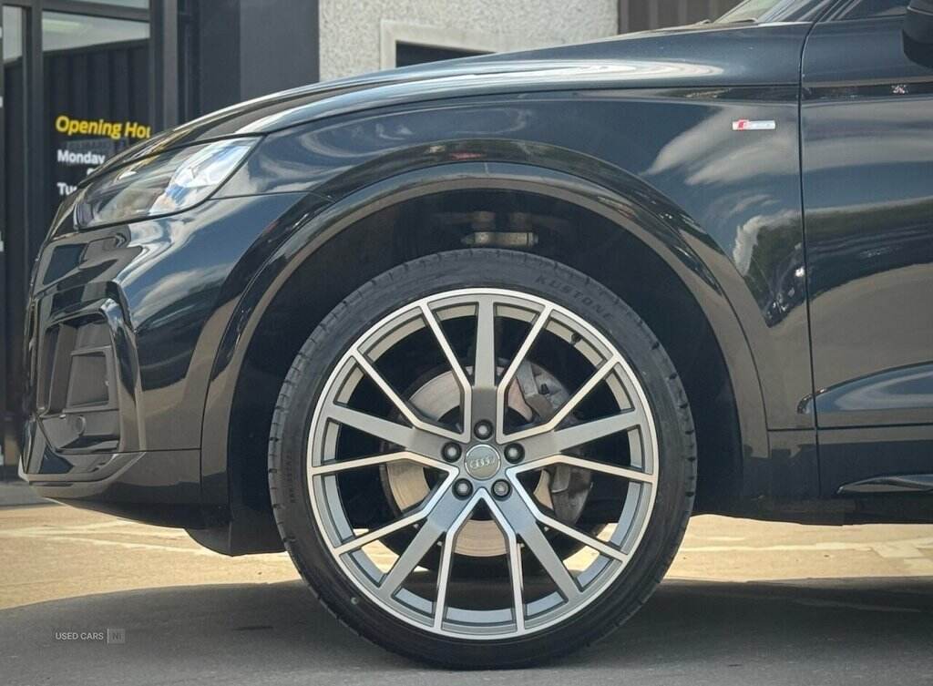 Jan 2022 Audi Q5 40 TDI Quattro S Line 5dr S Tronic