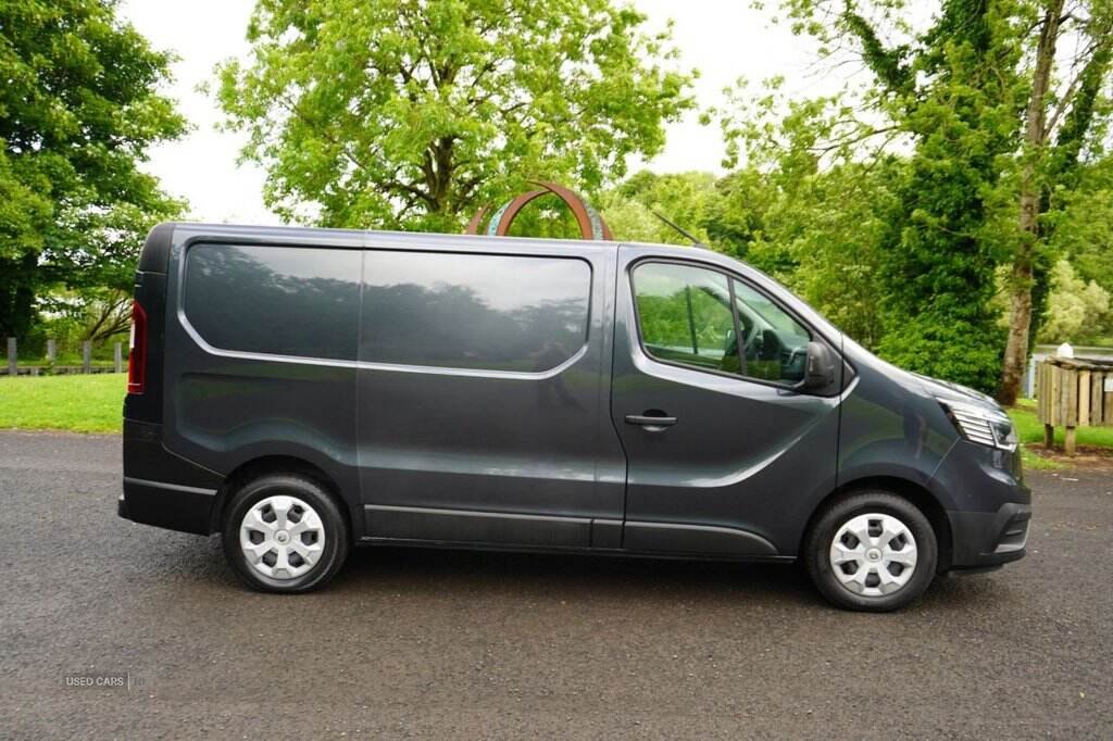 Jun 2022 Renault Trafic SL28 Blue dCi 130 Business Van