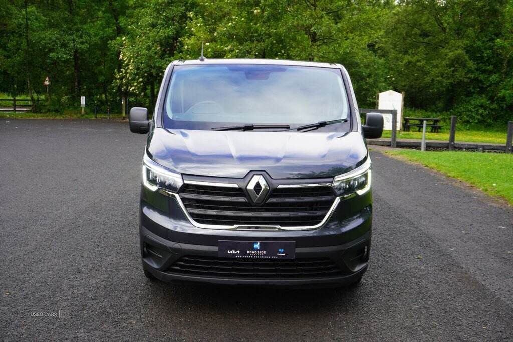 Jun 2022 Renault Trafic SL28 Blue dCi 130 Business Van