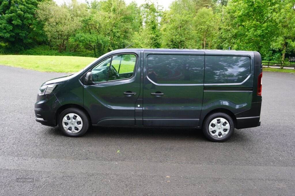 Jun 2022 Renault Trafic SL28 Blue dCi 130 Business Van