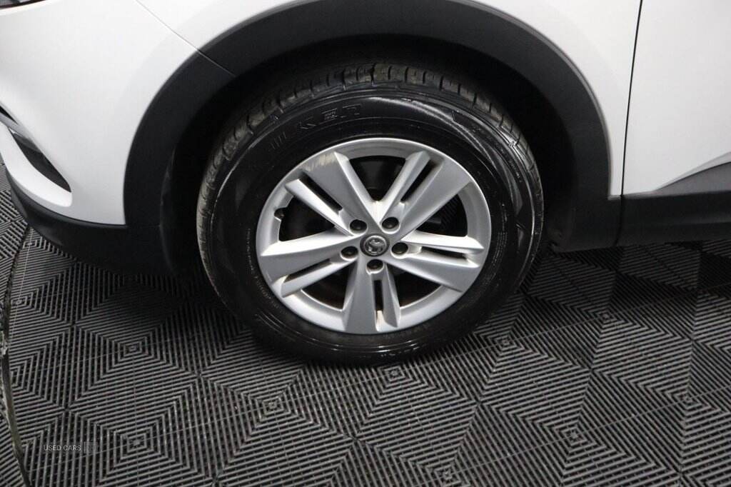 Aug 2018 Vauxhall Grandland X 1.6 Turbo D SE 5dr