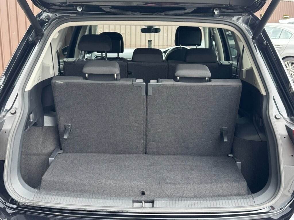 May 2021 Volkswagen Tiguan Allspace 2.0 TDI 4Motion Match 5dr DSG